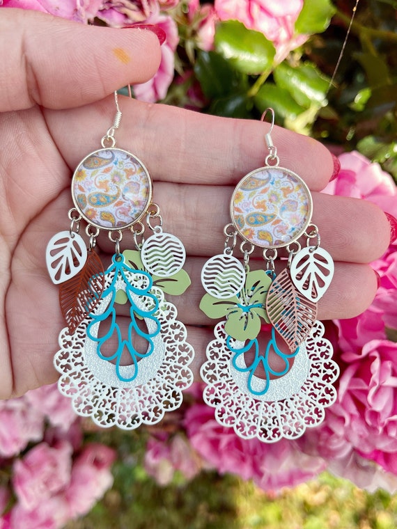 Handgefertigte ausgefallene Ohrringe im Bohemian-Chic-Stil, weiß