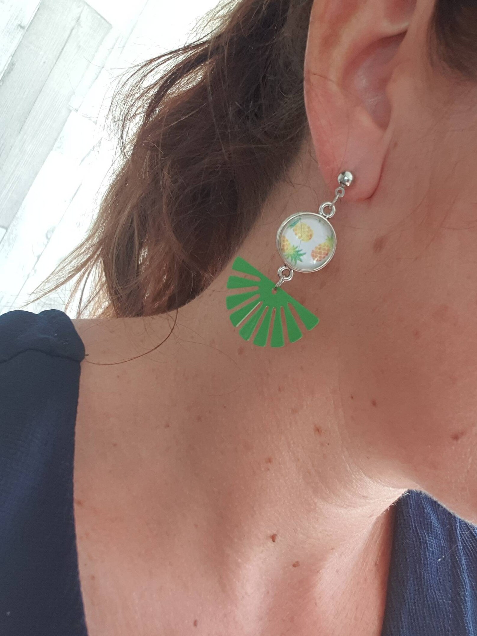 Boucles D'oreilles Fantaisie Pendantes Dorées - Dormeuses, Sans Marque, Neuves Sans Emballage