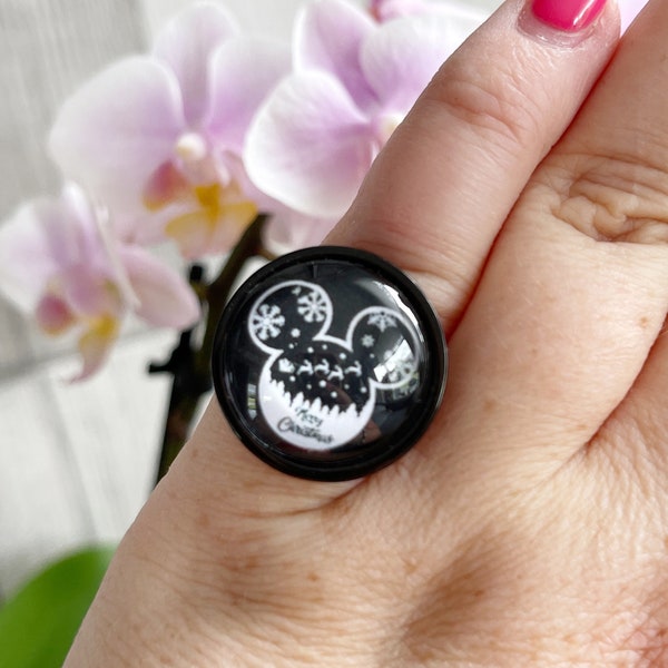 Bague fantaisie noire réglable avec cabochon en verre imprimé 20mm fond noir et Mickey blanc flocons unique faite main