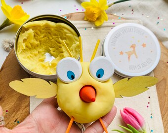 Spring Chick Playdough Kit//Spring play set, Sensory dough, Gift basket fillers, Kids brithday present, Build a chick kit, Loose parts play