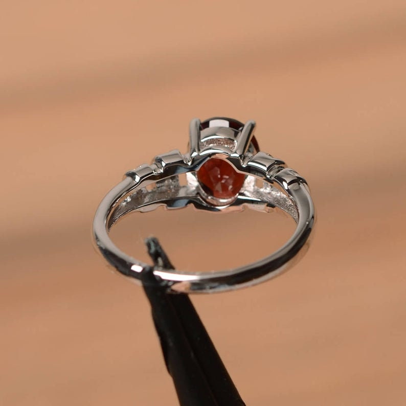 Wedding Ring Natural Garnet Ring Red Gems January Birthstone Ring Oval Cut Gemstone Sterling Silver Ring Western Jewelry Promise Day Ring
