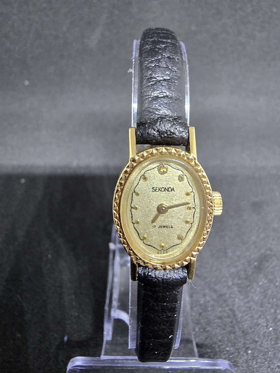 Vintage sekonda ladies Gem