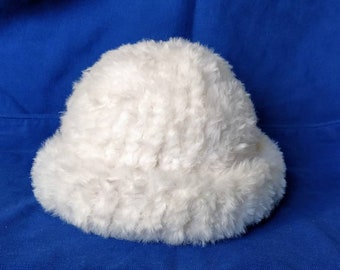 Chapeau en chenille