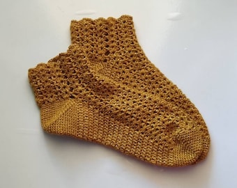 Unisex crochet wool short socks