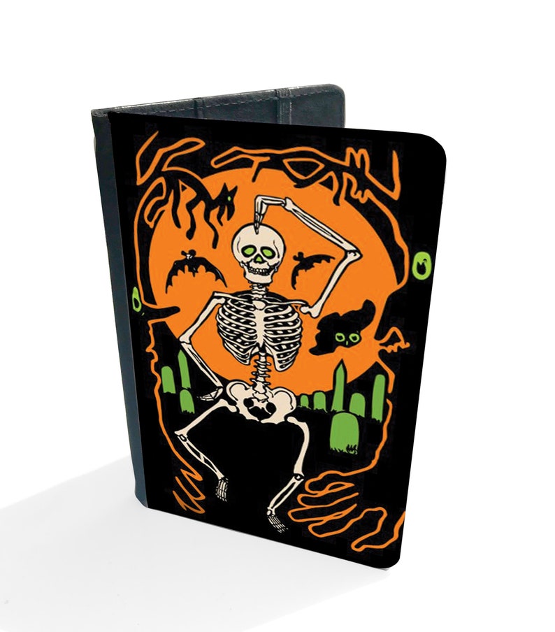 Personalised Passport Cover and Luggage Tag Gift Travel image 3