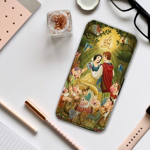 Capa de celular tipo carteira com compartimentos para cartões, capa de couro personalizada, capa de celular da Disney, Branca de Neve e os 7 Anões - Adicione seu nome