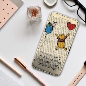 Capa de celular tipo carteira com compartimentos para cartões, capa de celular de couro personalizada, capa de celular personalizada, Ursinho Pooh e Ferkel da Disney - Adicione seu nome!