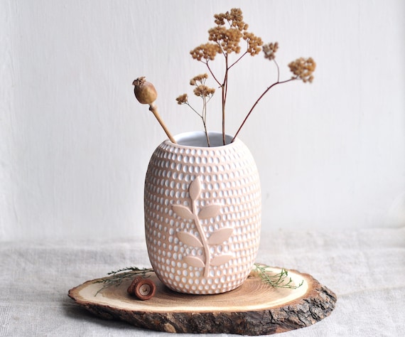 Oval Beige and White Ceramic Vase With Twig, Home Decor, Stoneware Modern  Vase, Ikebana Vases, Small Pottery Vase, Housewarming Gift 
