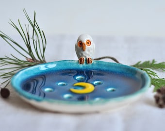 Turquoise ceramic soap dish with owl, Clay handmade gift, Harry pottery gifts, Pottery sponge holder, Bathroom accessory, Pottery dish bird