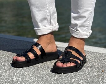 Handmade Black Croc-Embossed Leather Sandals: Luxury Men's Slides