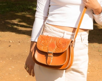 Tooled leather saddle bag purse, Tan leather crossbody bag, Cowhide leather bag, Calf leather bag