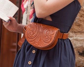 Tooled leather fanny pack for women, Leather belt bag, Leather bum bag, Western fanny pack