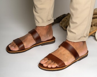 Handgefertigte Leder Slides Herren Sandalen: Zwei Riemen flache Sandalen
