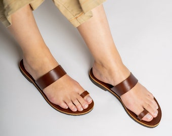 Handmade Leather Toe Ring Sandals: Greek Style Summer Flats