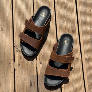 Men&#39;s orthopedic shoes, Arch support men sandals, Mens brown leather sandals, Leren slides heren, Hitonas