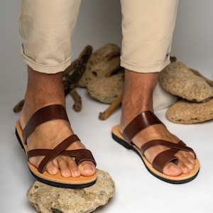 Leather summer shoes men, Greek leather sandals, Brown toe ring leather sandals, sandali uomo