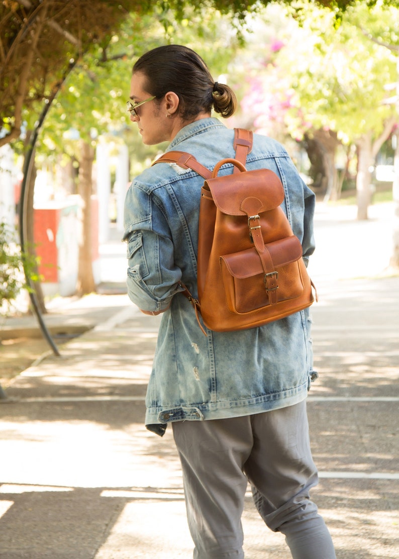 Full grain leather backpack men, Minimalist leather satchel backpack, Large leather travel backpack image 1
