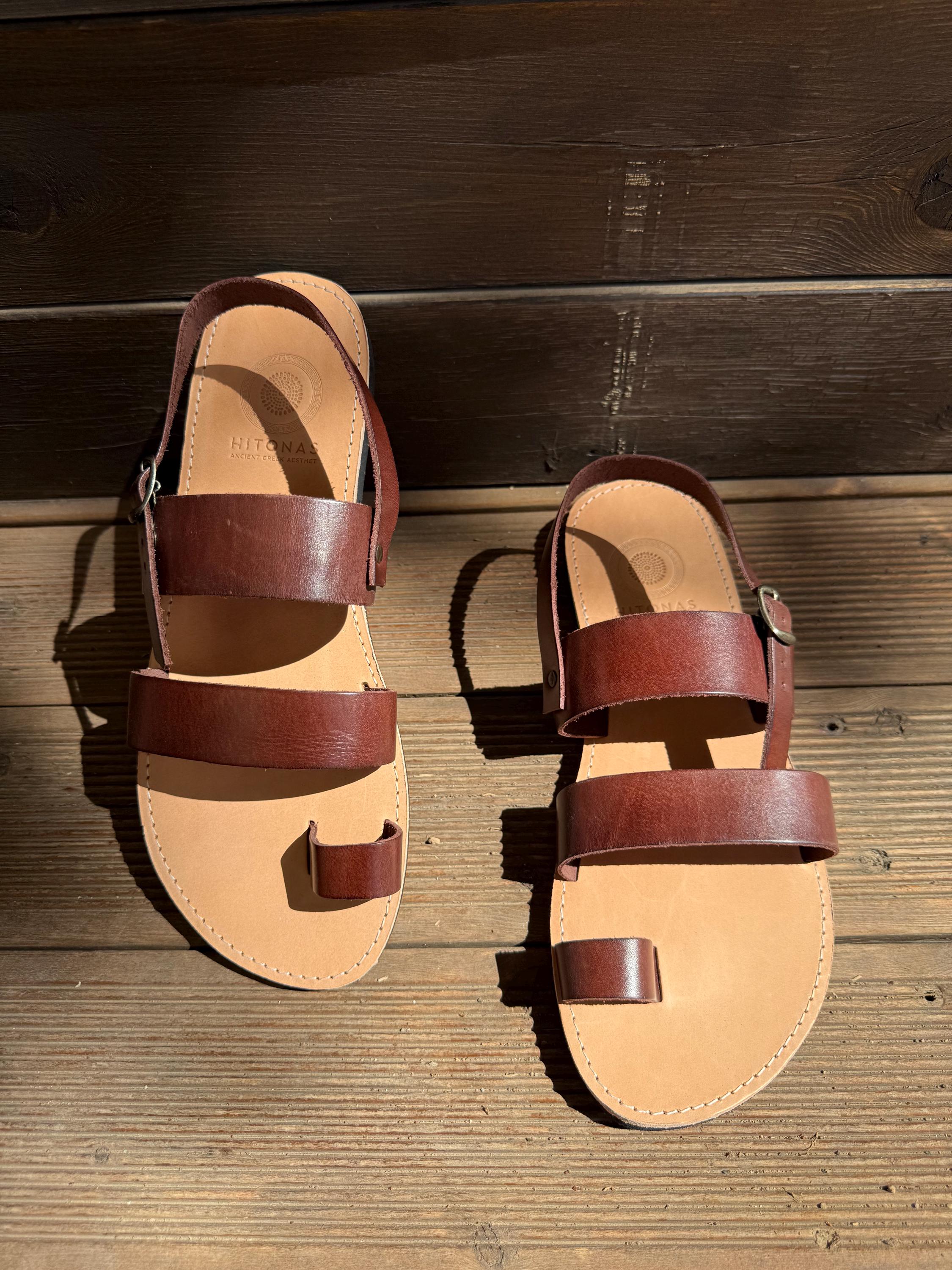 Greek Leather Sandals Men: Brown Toe Ring Ankle Strap Sandal  display picture 2