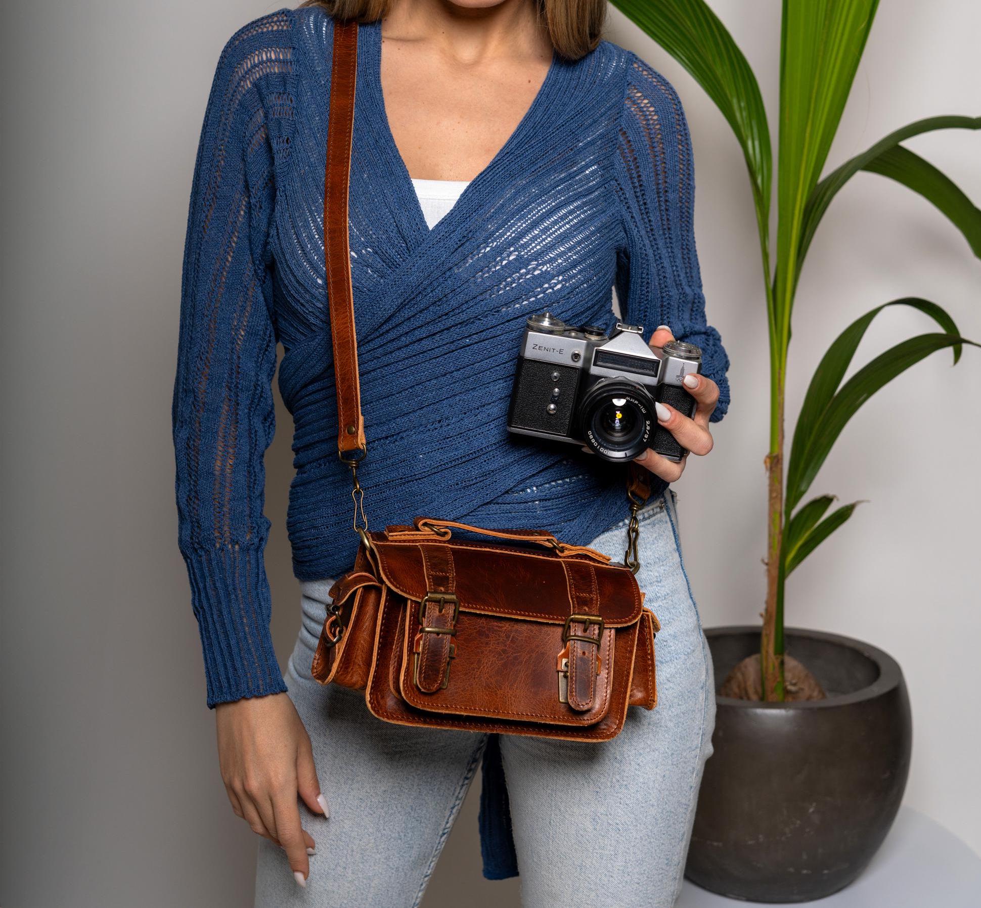 FOSOTO Sac Pour Appareil Photo Reflex Numérique - Sac à Bandoulière Avec 1 à 2 Objectifs - En Cuir Synthétique Imperméable - Pour Appareil Photo - Compatible Avec Canon, Nikon, Sony, Noir