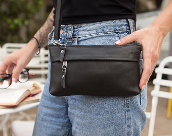 Small black leather crossbody bag for women, Leather crossbody clutch, Cross body wallet purse, Kleine handtaschen damen