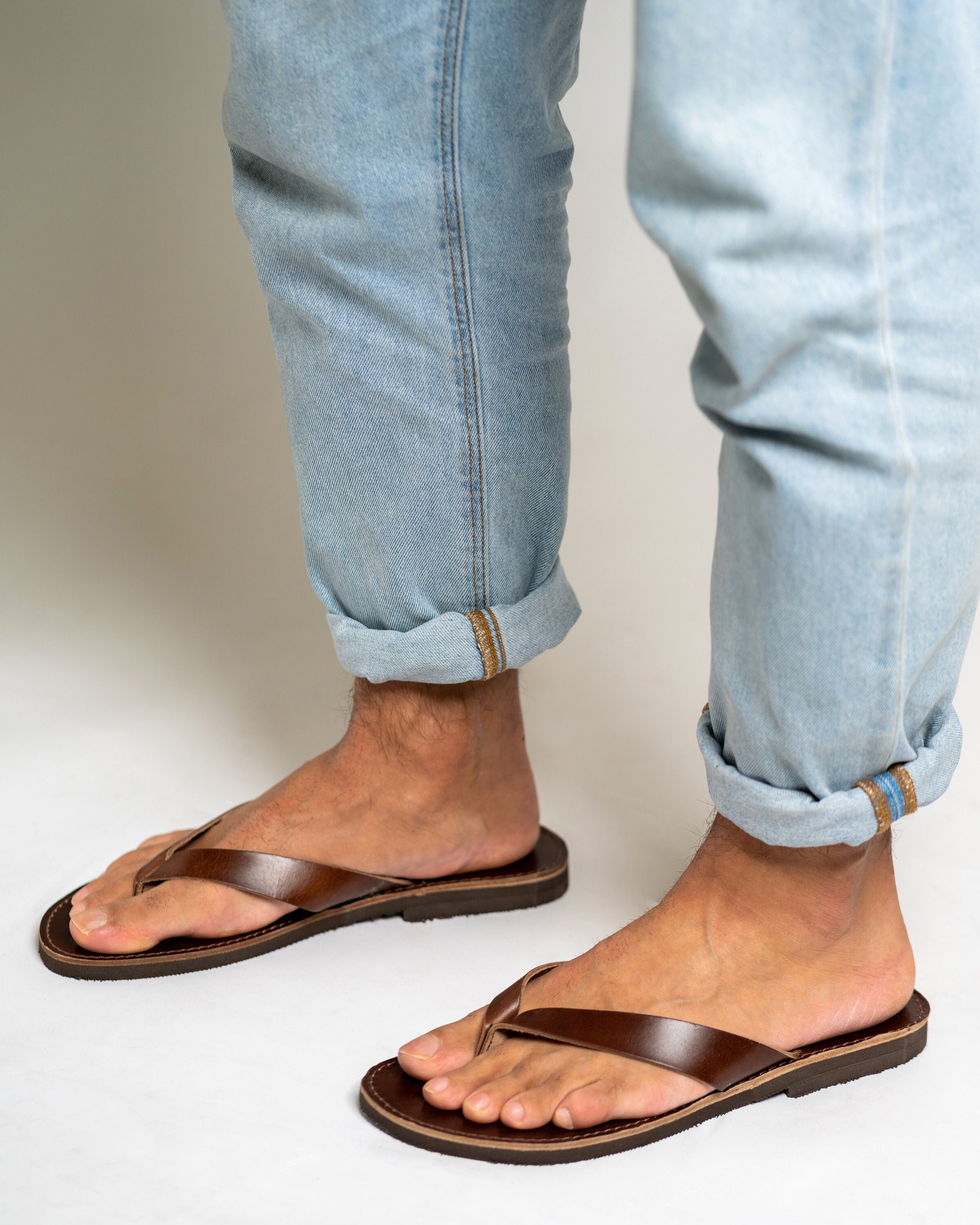 Mens thin strap flip flops best sale