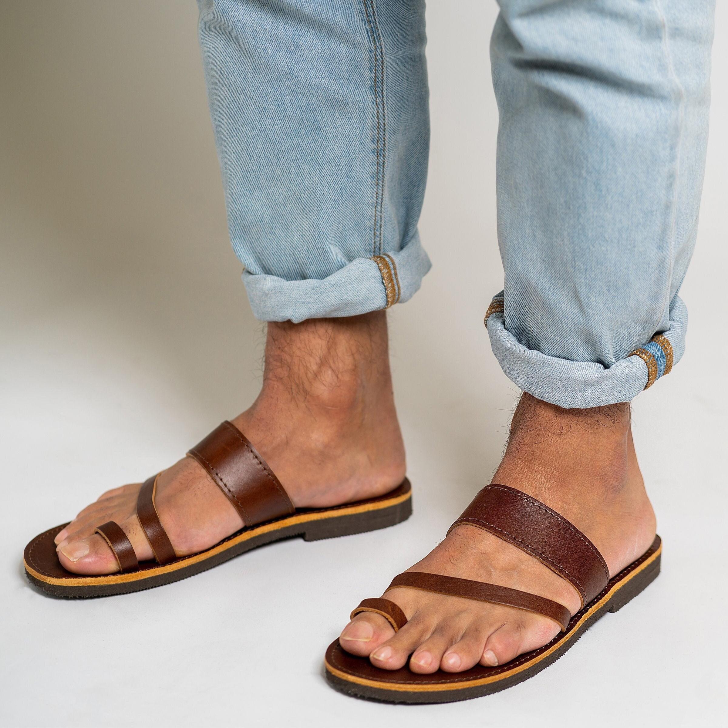 Handcrafted Leather Toe Ring Sandals Men’s Size 11 Brown Slip On Artisan Boho Handmade Brown Leather Toe Ring Sandals - Greek Mens Summer  main image 3