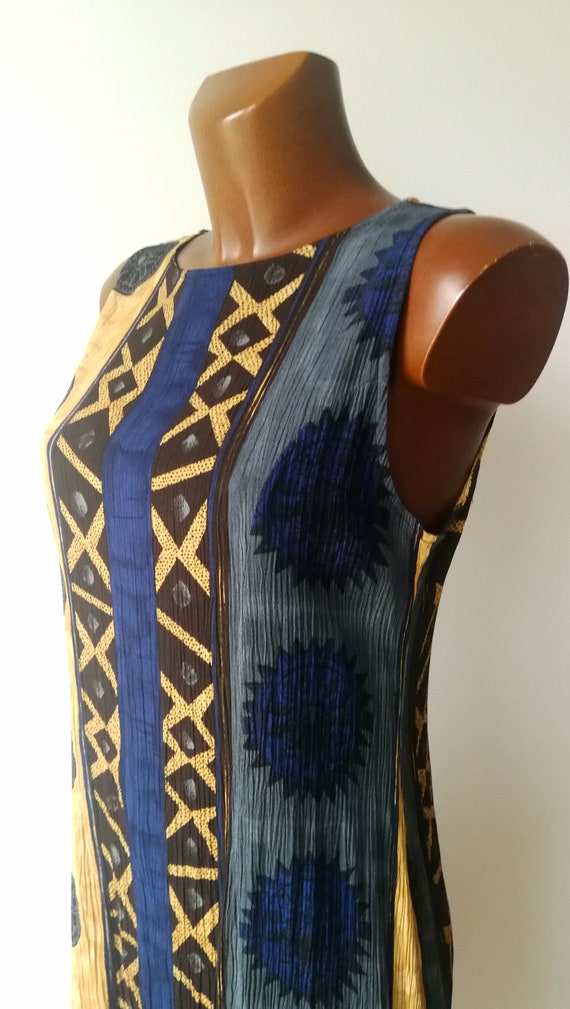 Women's clothing made in Indonesia, vintage 90s dress… Gem