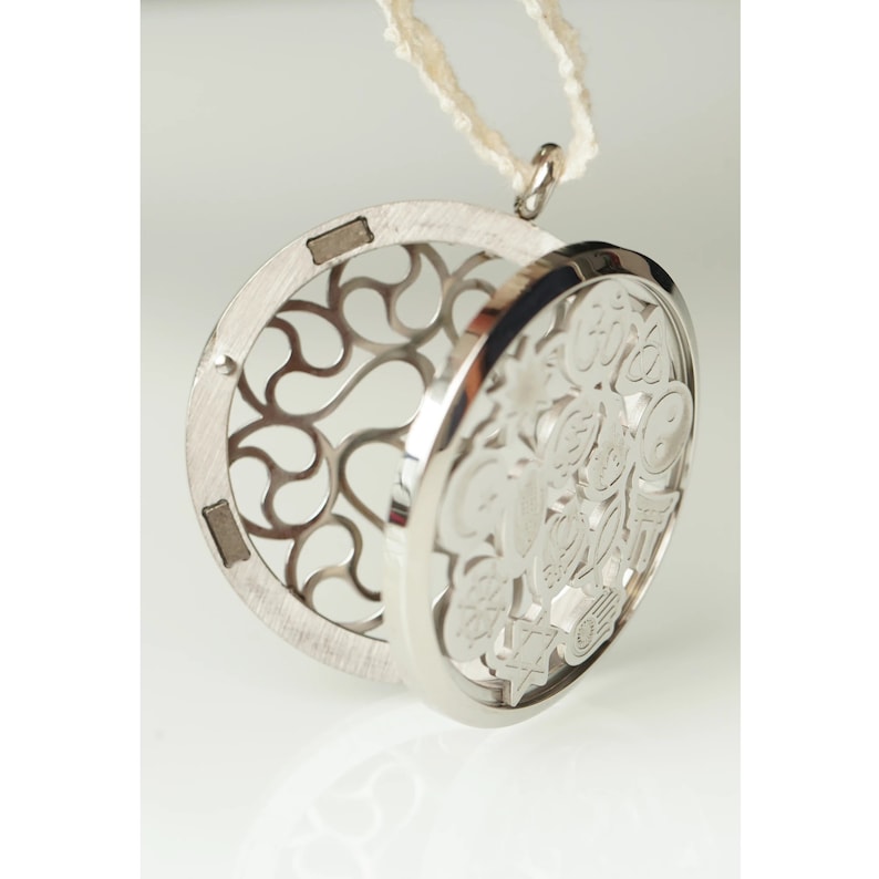 Silver Tone Tolerance Stainless Steel Hanging Diffuser