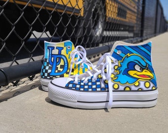 CUSTOM graduation Platform Converse on sneakers