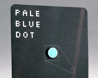 Punto azul pálido - pasador de solapa de esmalte