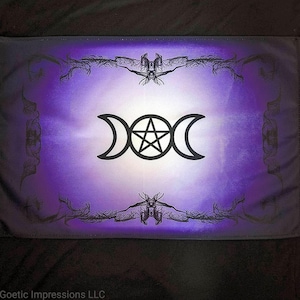 Triple Moon Pentagram Altar Cloth: 24"x16"