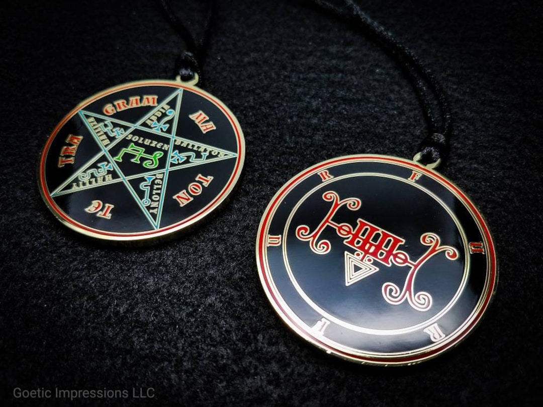 Furfur Sigil Medallion: Lesser Key of Solomon Goetic Sigil Medallion ...