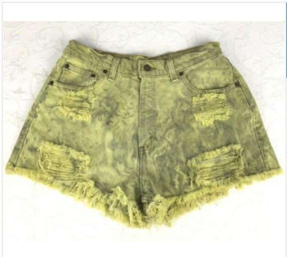 Vintage Levis 560 Cut off Shorts 