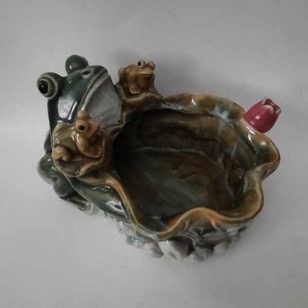 Vintage Planter Frog Flower Pond Majolica Pottery