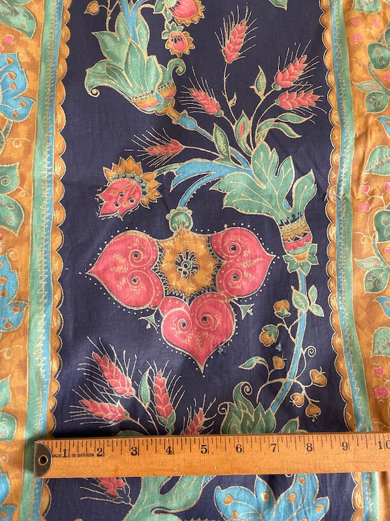 Last 2.30m Vintage decor 1980s floral cotton fabric for curtains/blinds/cushions etc 144cm 56in wide
