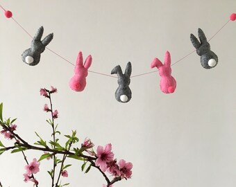 Garland with felt rabbits, Wall decoration, Rose bunny garland, Felt rabbit wall hanging, Nursery decor with rabbits, Rabbit garland