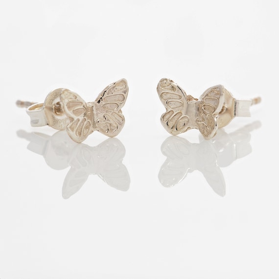 Orecchini Regalo Eleganti Orecchini A Borchie Con Perla E Argento