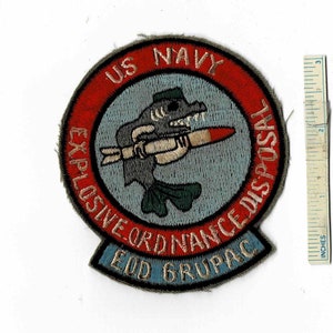 Vietnam War EOD EXPLOSIVE Ordinance Disposal Grupac Us Navy Cloth Shoulder Patch Quilt Nam Div