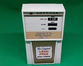 Radio c1968 AMERICAN AMOCO Gold Gas Pump Radio Lead Free - Works AM Transistor Station Advertising Vintage Standard Oil