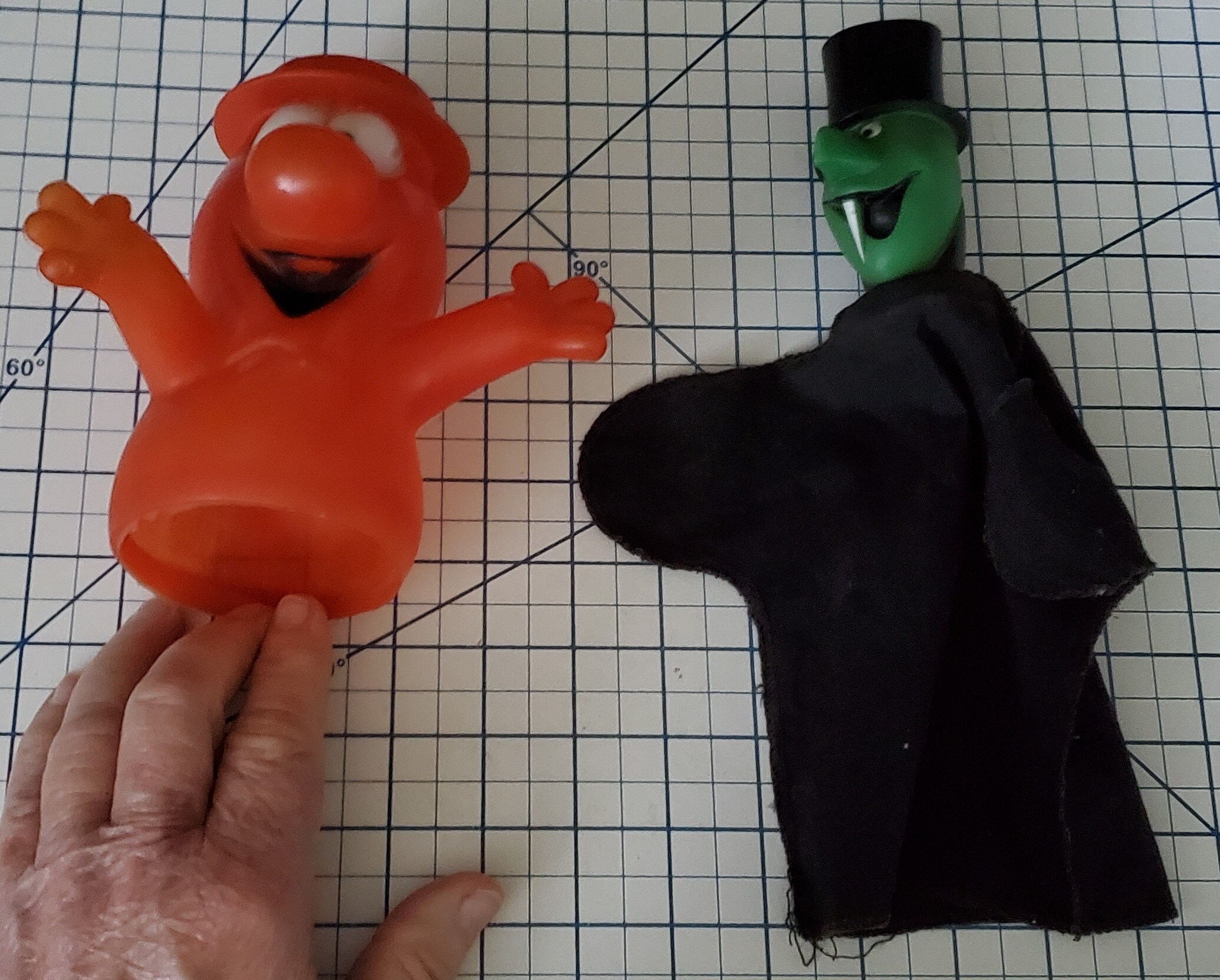 Rare! 1966 Mr. WIGGLE & Sweet Tooth SAM Hand Puppets Jello