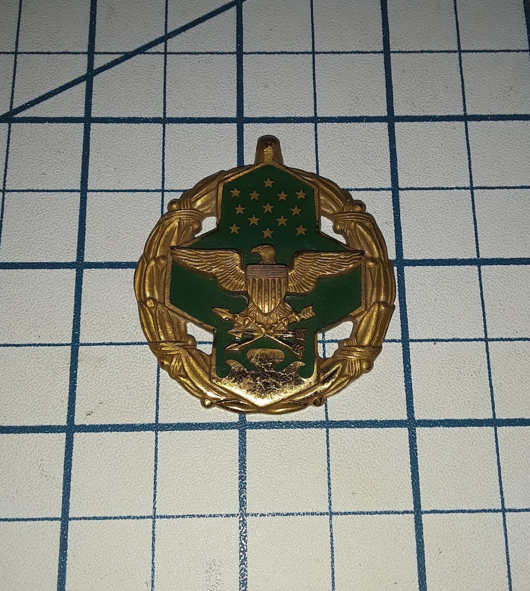 WW2 US Army for Military Merit Green Enamel COMMENDATION Medal Insignia