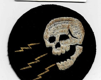 Grandpops Army Navy Tiger Stripe Skull & Bayonet Decal