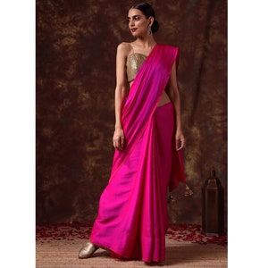 Plain  Silk Two Tone and Reversible Soft Silk Saree in Hot Pink Colour