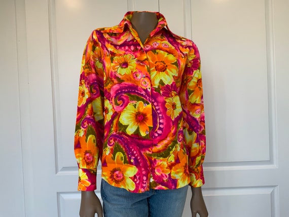 1960s Vintage Floral Button Blouse Long Sleeve Shi