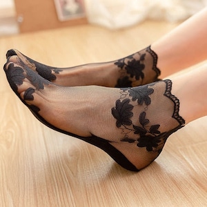 Lightweight Lace Socks