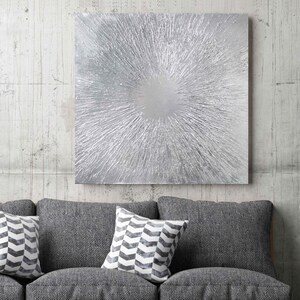 Zilveren canvas schilderij | Zilveren muurkunst | Zilveren abstract schilderij | Zilveren schilderij abstract | Zilveren canvasschilderij met textuur Zilveren zon