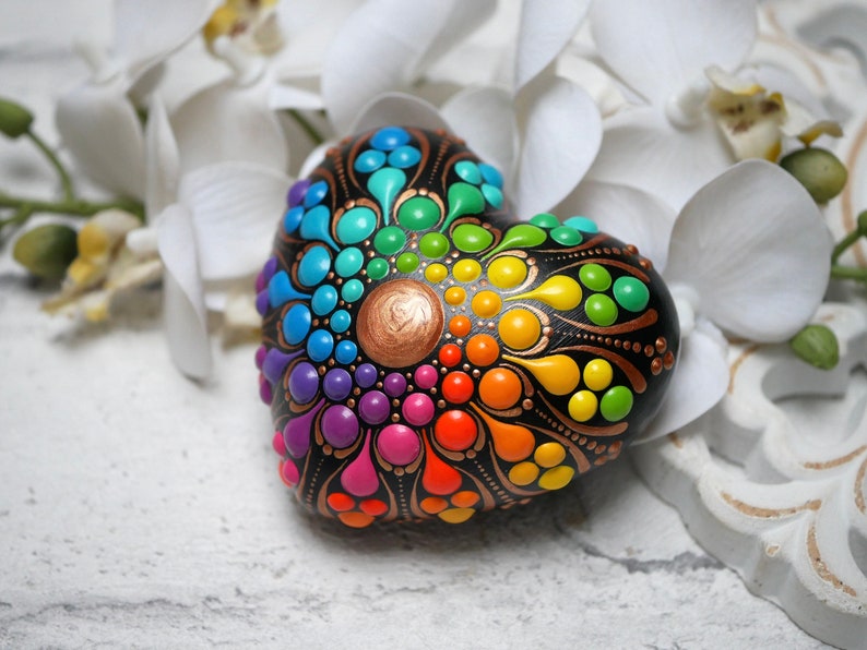 Mandala stone heart rainbow hand-painted, painted stones, decoration, dot art heart image 4