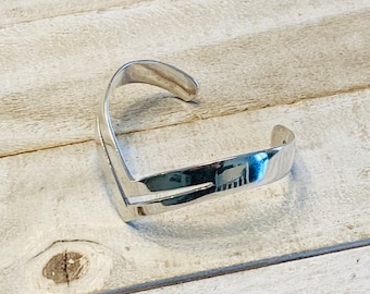 Vintage Taxco Sterling Silver Modernist Open Cuff Bracelet TF 49