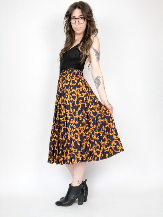 Vintage 90s Navy Baroque Pattern Pleated Skirt - image 4