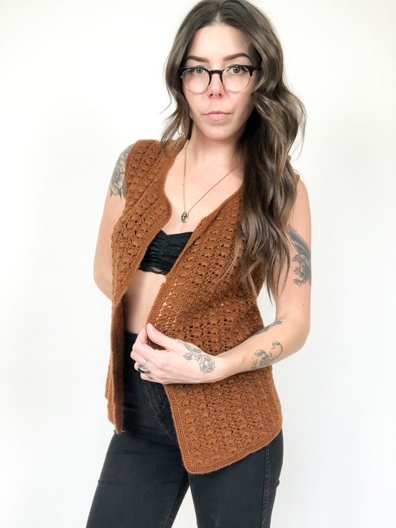 Vintage 70s Hand Knit Wool Cardigan Vest - image 4